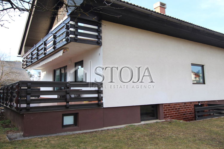 Ubicación: Gorenjska, Radovljica, Lesce