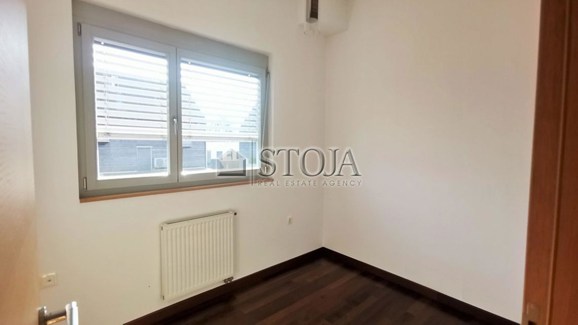 Location: Ljubljana City, Bežigrad, Črnuče