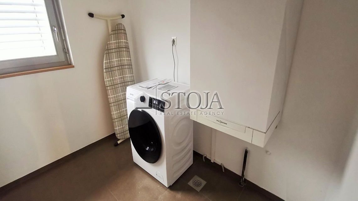 Location: Ljubljana City, Bežigrad, Črnuče