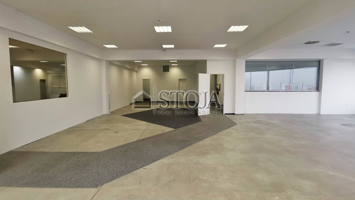 Location: Ljubljana okolica, Mengeš, Mengeš