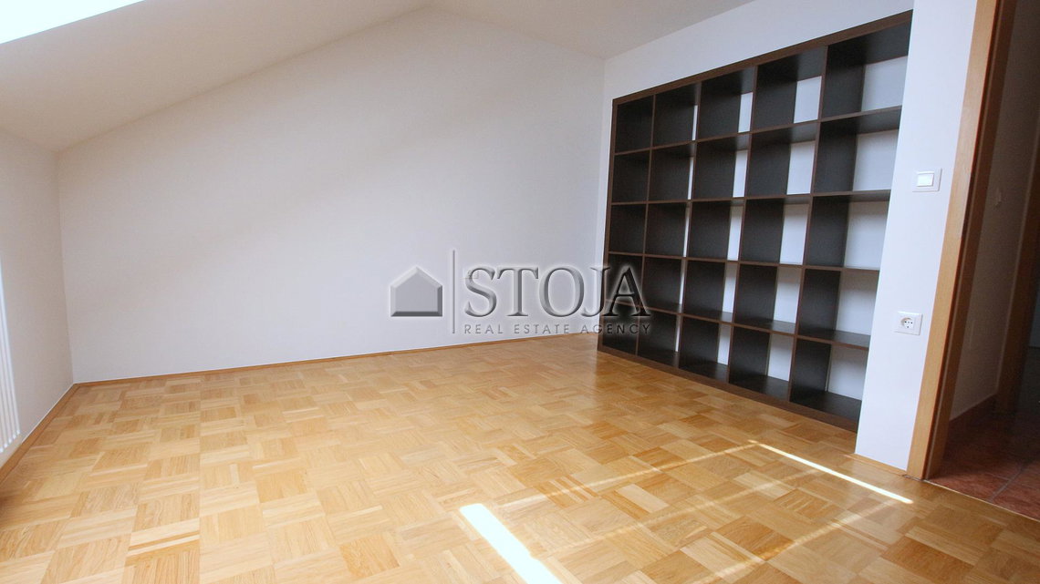 Location: Ljubljana okolica, Dol pri Ljubljani, Dol pri Ljubljani