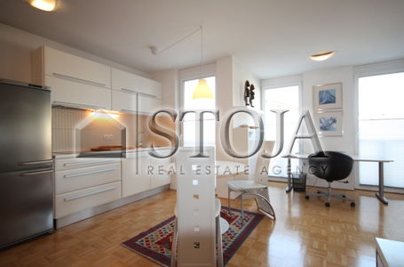 Location: Ljubljana mesto, Šiška, Sp. Šiška