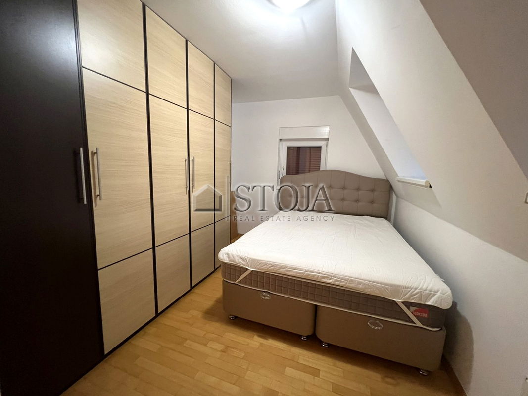 Lokacija: Ljubljana mesto, Moste-Polje, Zelena jama