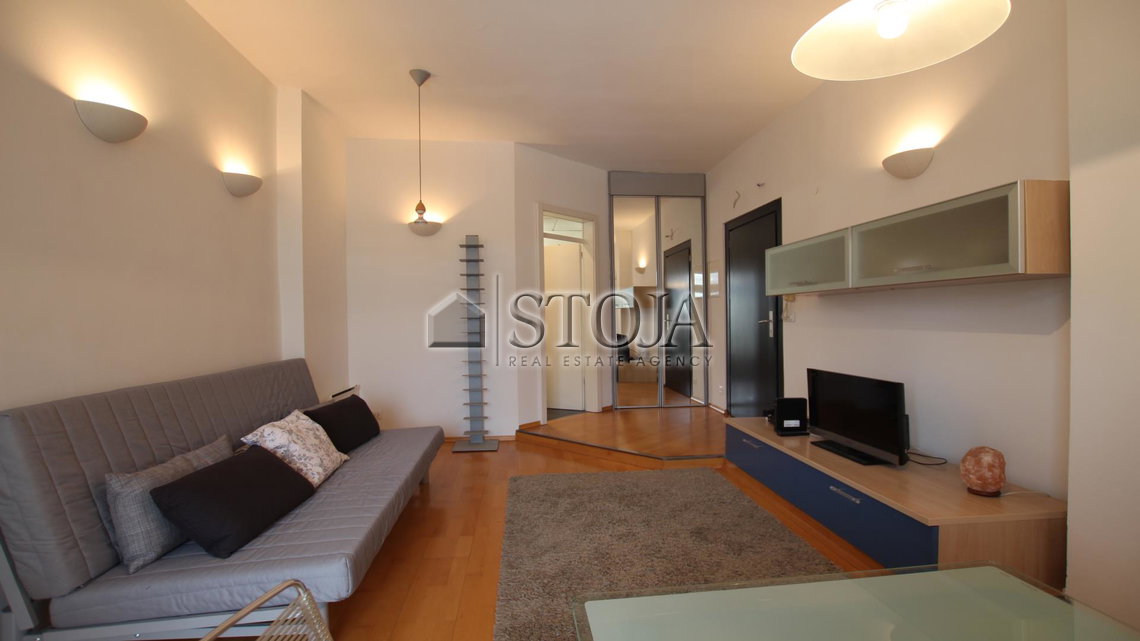 Location: Ljubljana mesto, Center, Center