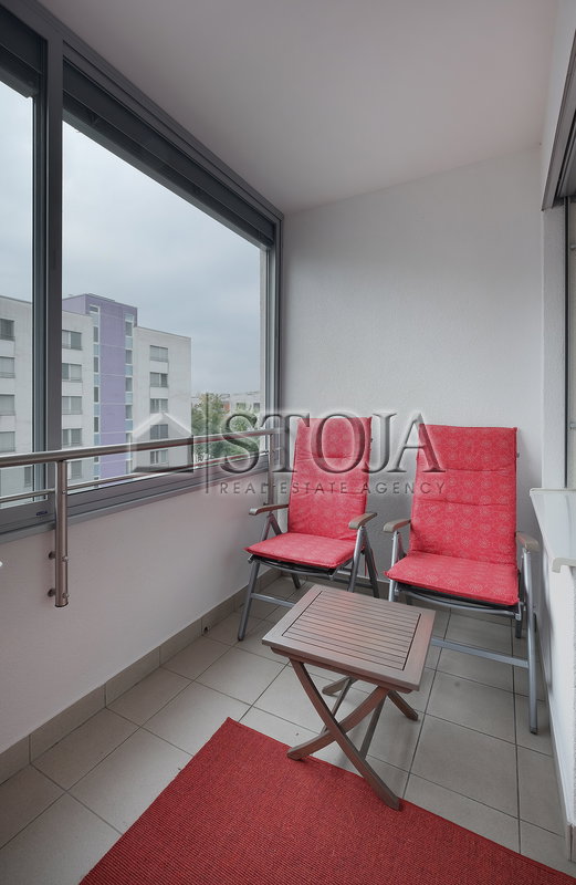 Lokacija: Ljubljana mesto, Bežigrad, Savsko naselje