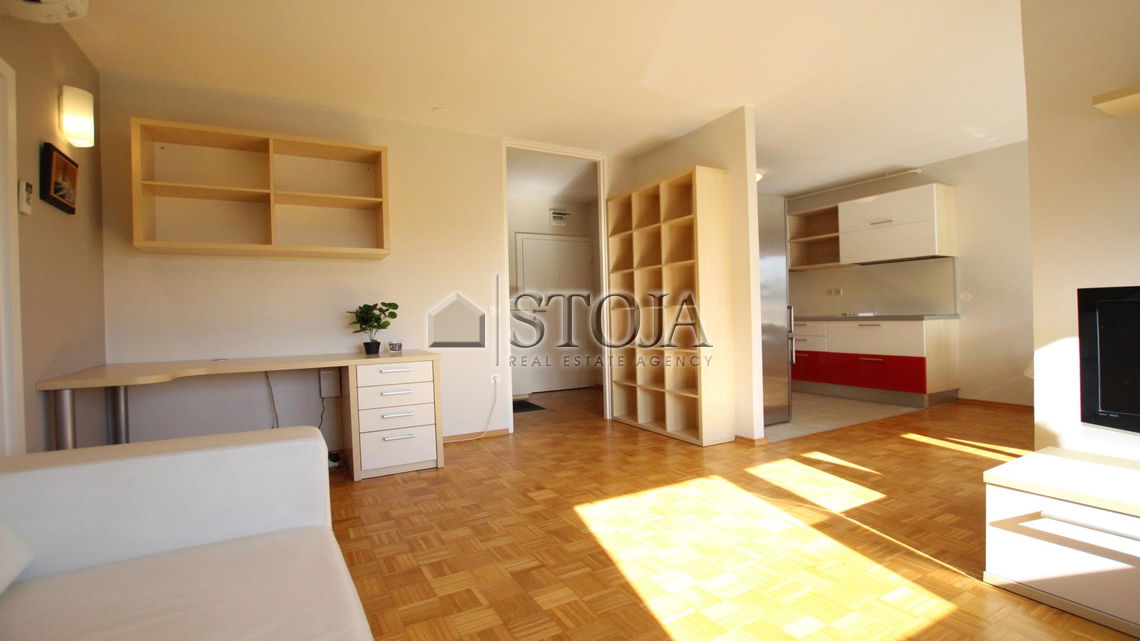 Location: Ljubljana City, Bežigrad, Bežigrad