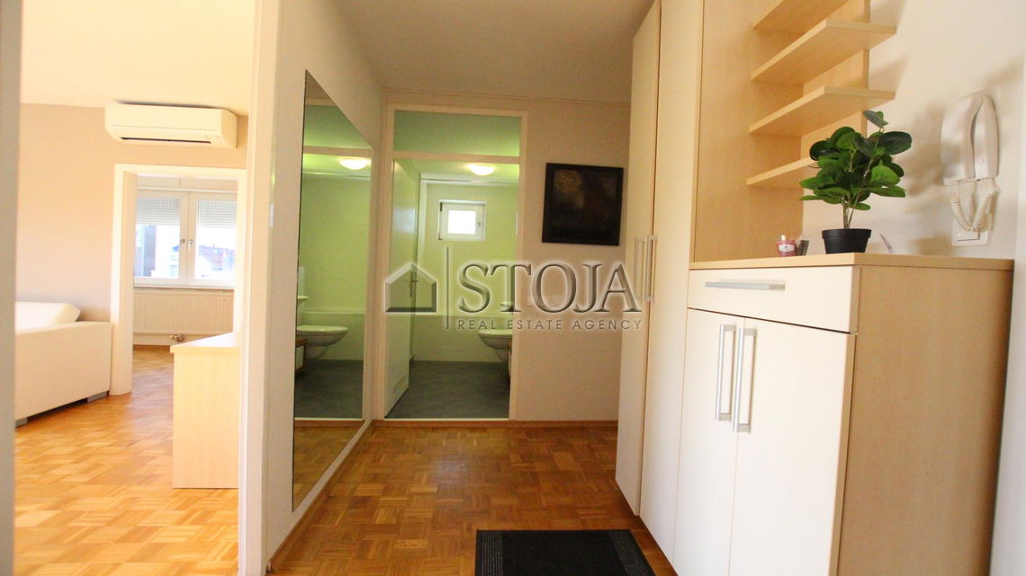 Location: Ljubljana City, Bežigrad, Bežigrad