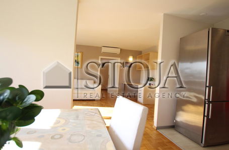 Location: Ljubljana City, Bežigrad, Bežigrad