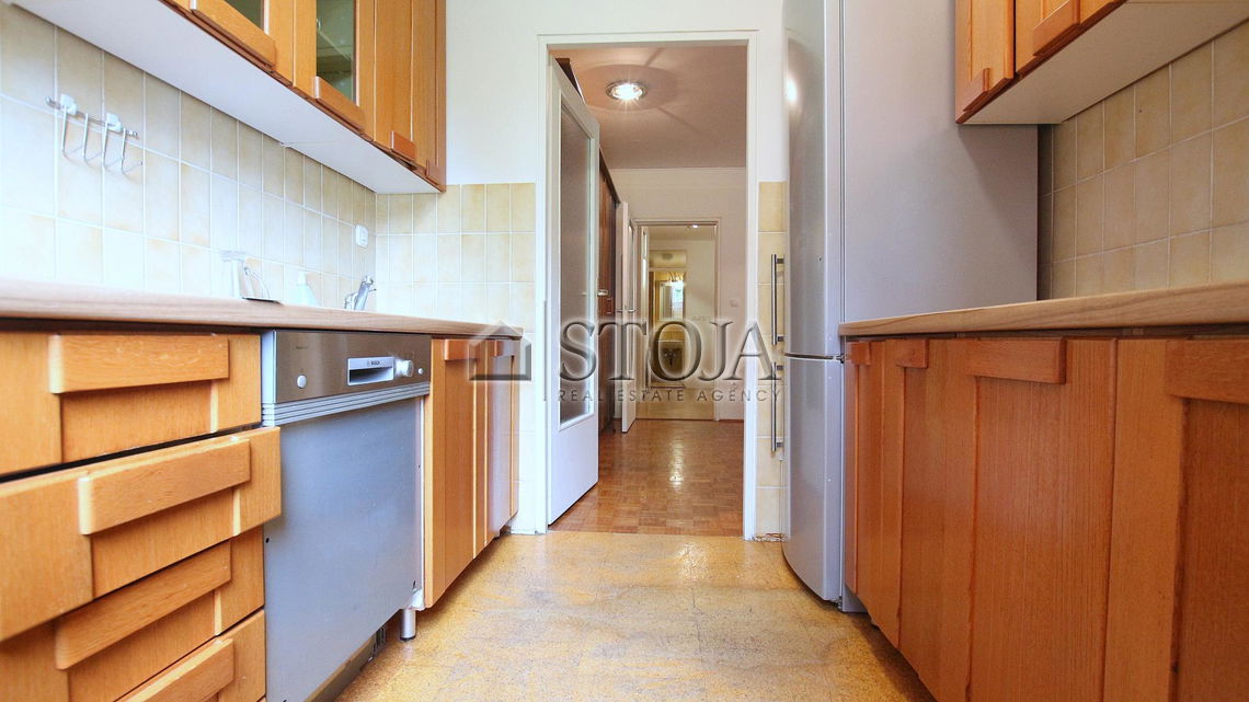 Location: Ljubljana City, Bežigrad, Črnuče