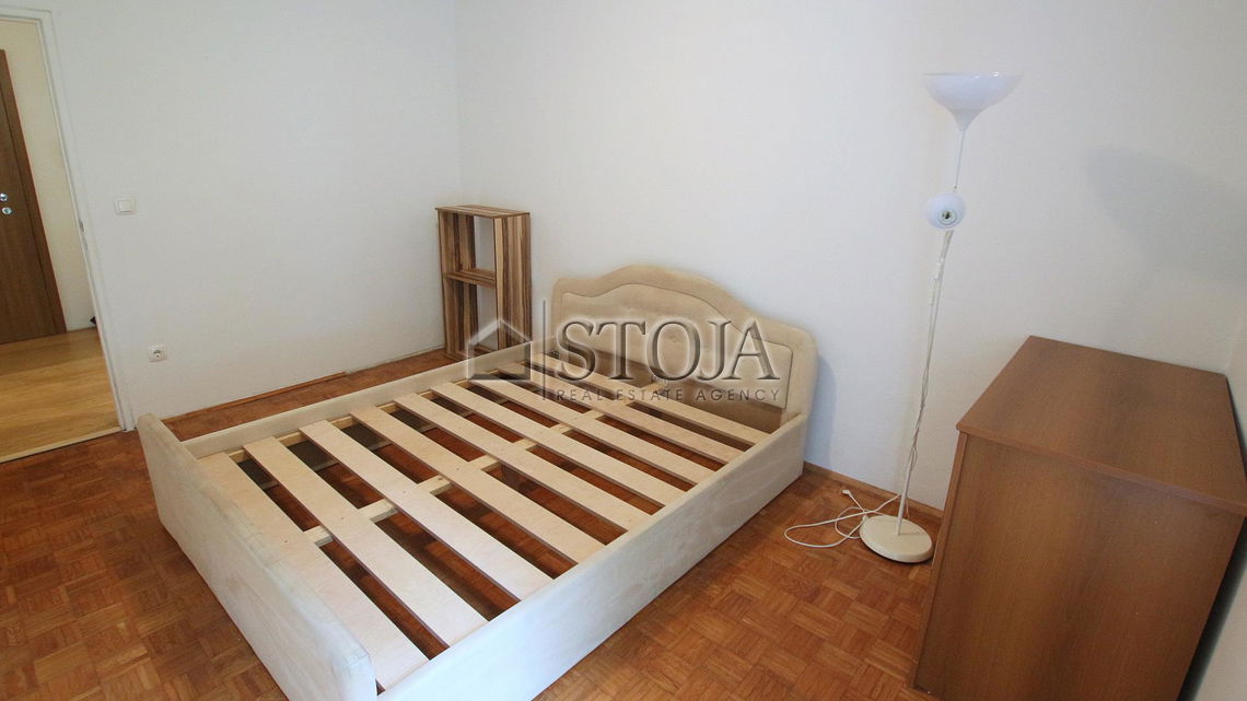 Location: Ljubljana City, Bežigrad, Črnuče