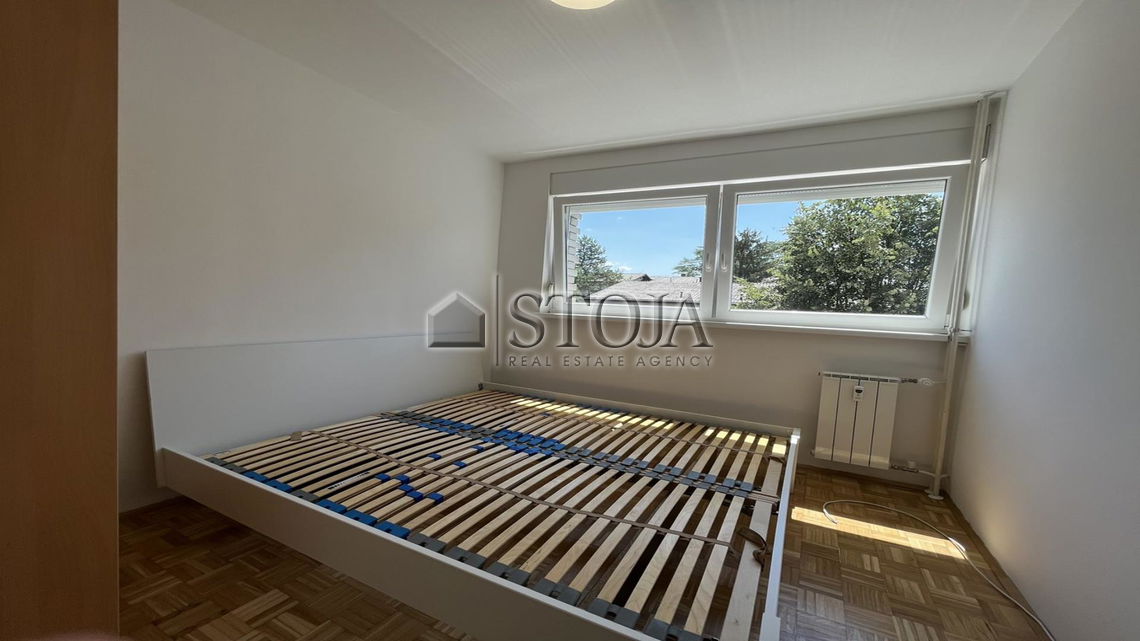 Location: Ljubljana City, Šiška, Šentvid