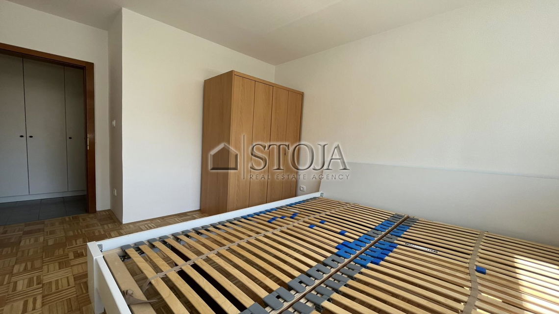 Location: Ljubljana City, Šiška, Šentvid