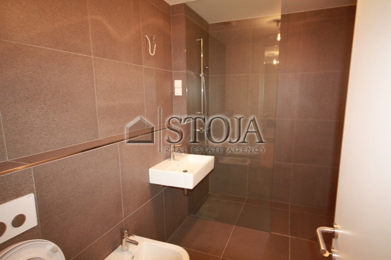 Lokacija: Ljubljana mesto, Center, Center