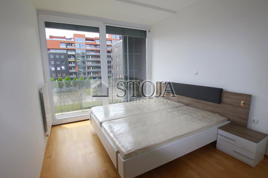 Location: Ljubljana mesto, Šiška, Šiška