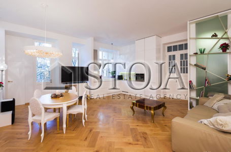 Location: Ljubljana mesto, Center, Center