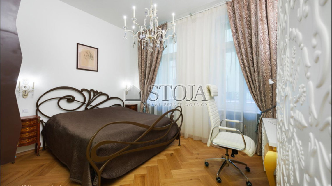 Location: Ljubljana mesto, Center, Center