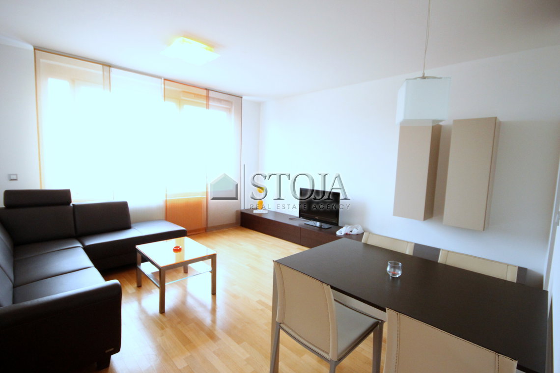 Lokacija: Ljubljana mesto, Bežigrad, Bežigrad