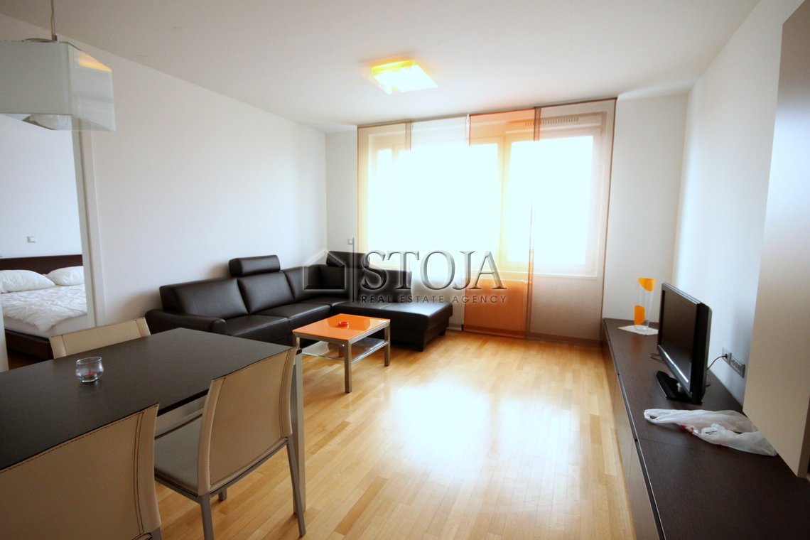 Lokacija: Ljubljana mesto, Bežigrad, Bežigrad