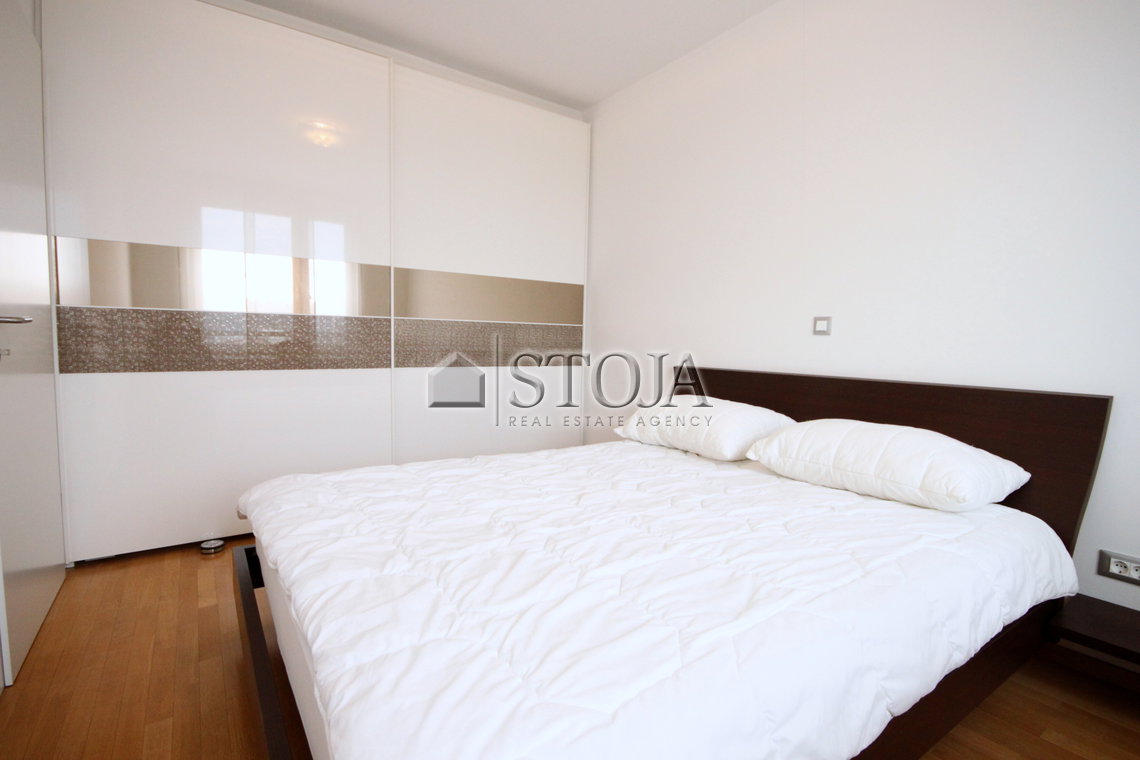 Lokacija: Ljubljana mesto, Bežigrad, Bežigrad