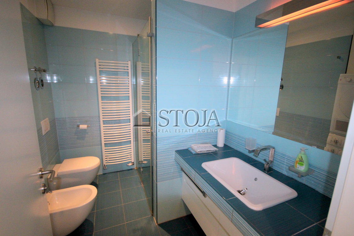 Lokacija: Ljubljana mesto, Bežigrad, Bežigrad