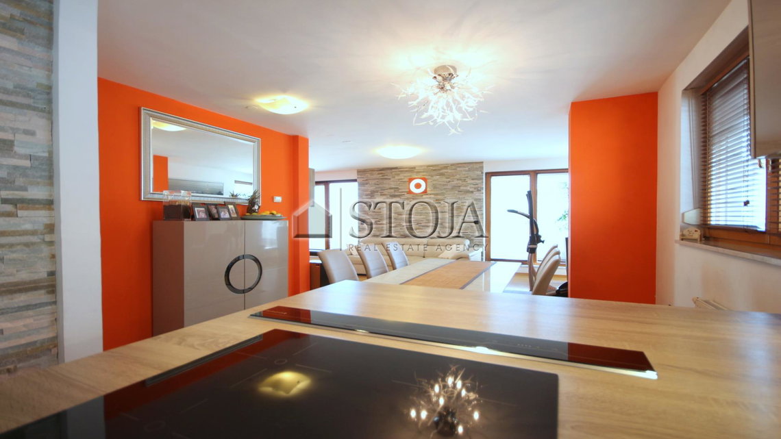 Location: Ljubljana mesto, Šiška, Brod