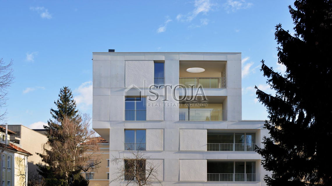 Lokacija: Ljubljana mesto, Center, Center