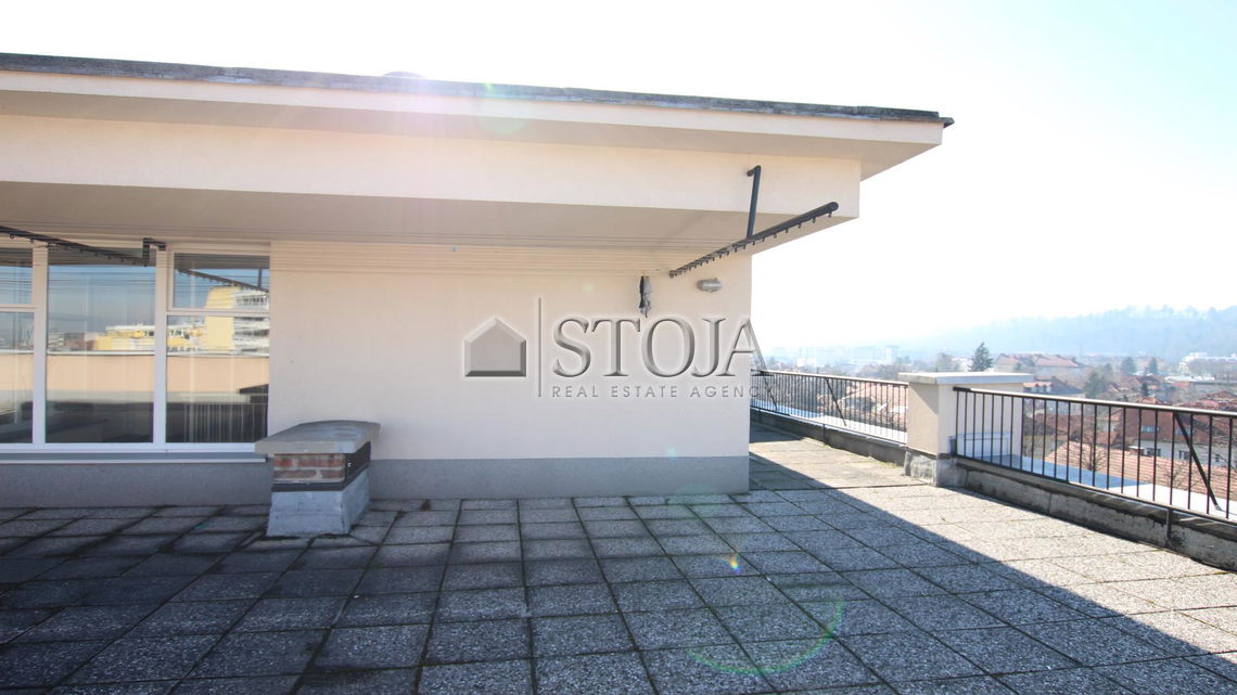 Location: Ljubljana City, Bežigrad, Bežigrad