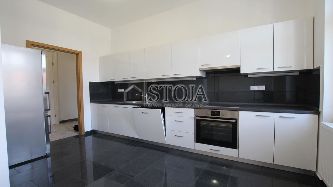 Location: Ljubljana City, Center, Center