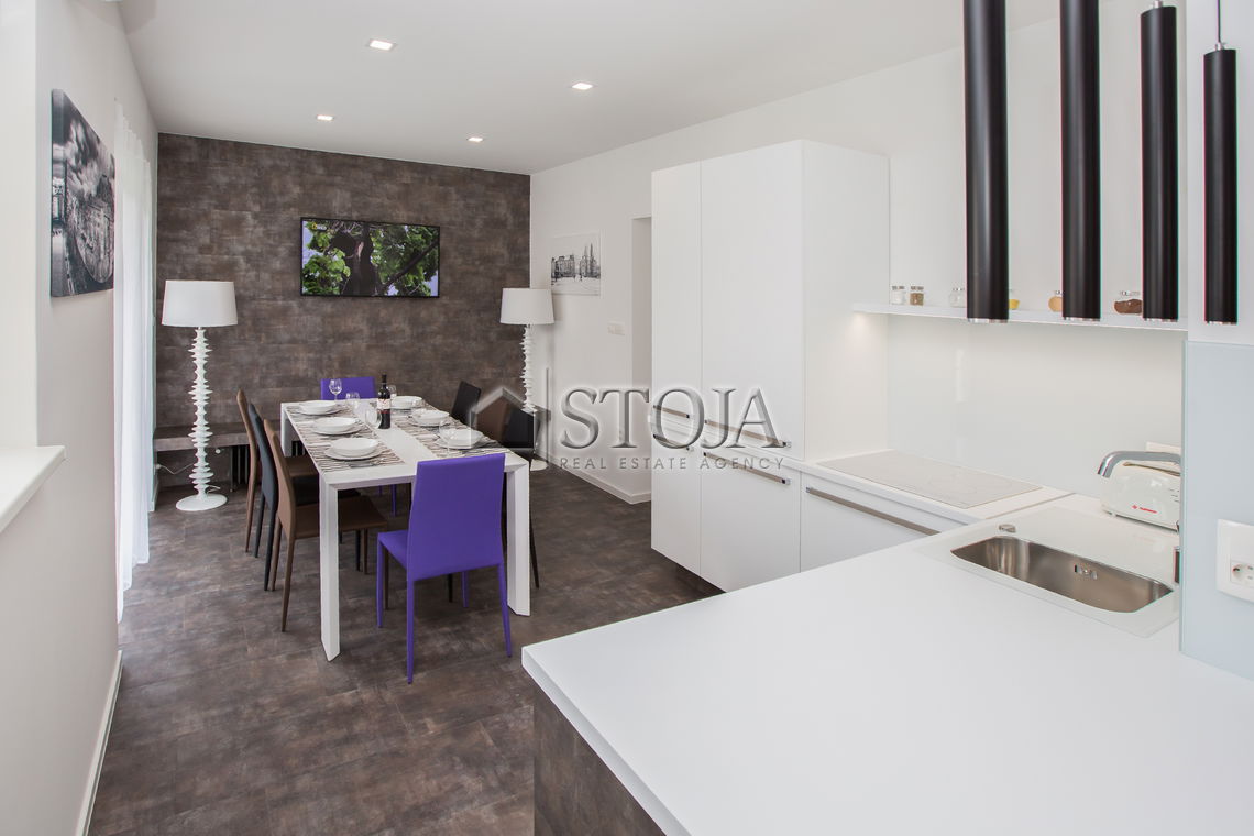 Location: Ljubljana City, Bežigrad, Bežigrad