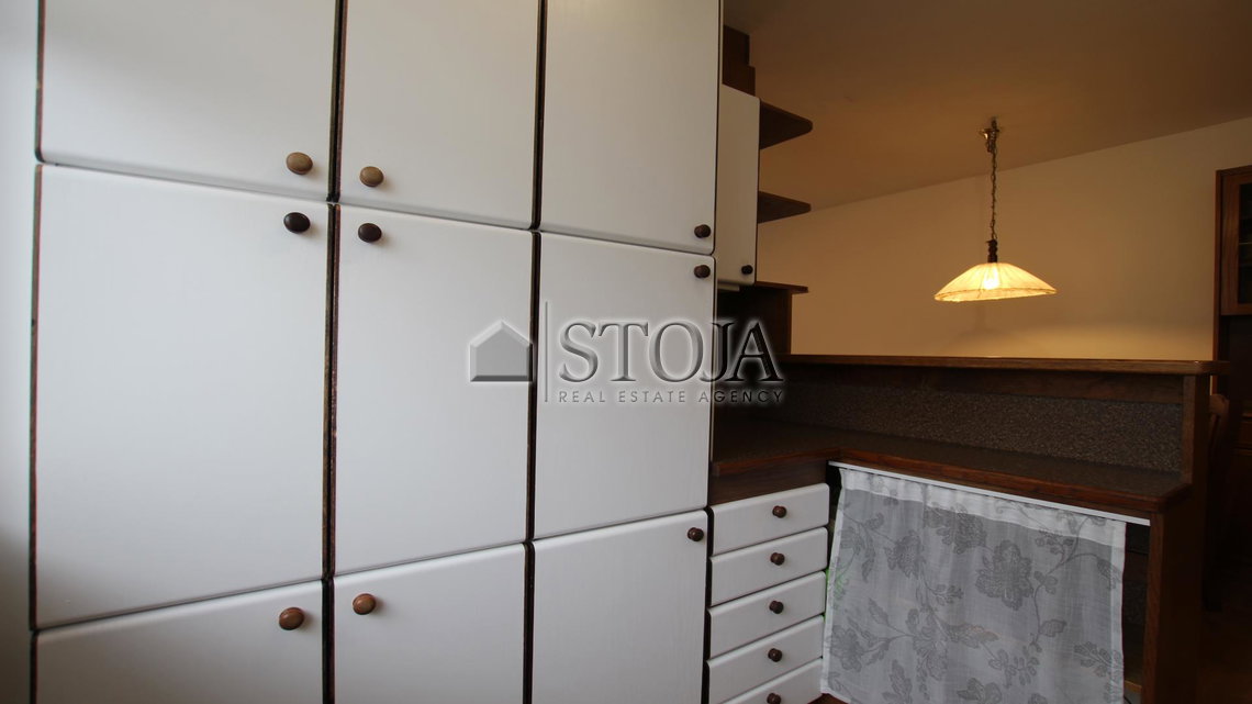 Lokacija: Gorenjska, Radovljica, Radovljica