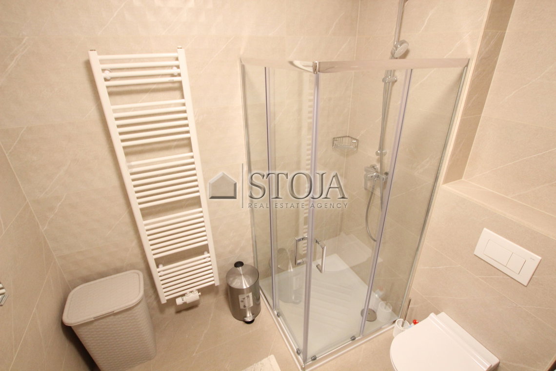 Location: Ljubljana mesto, Center, Center