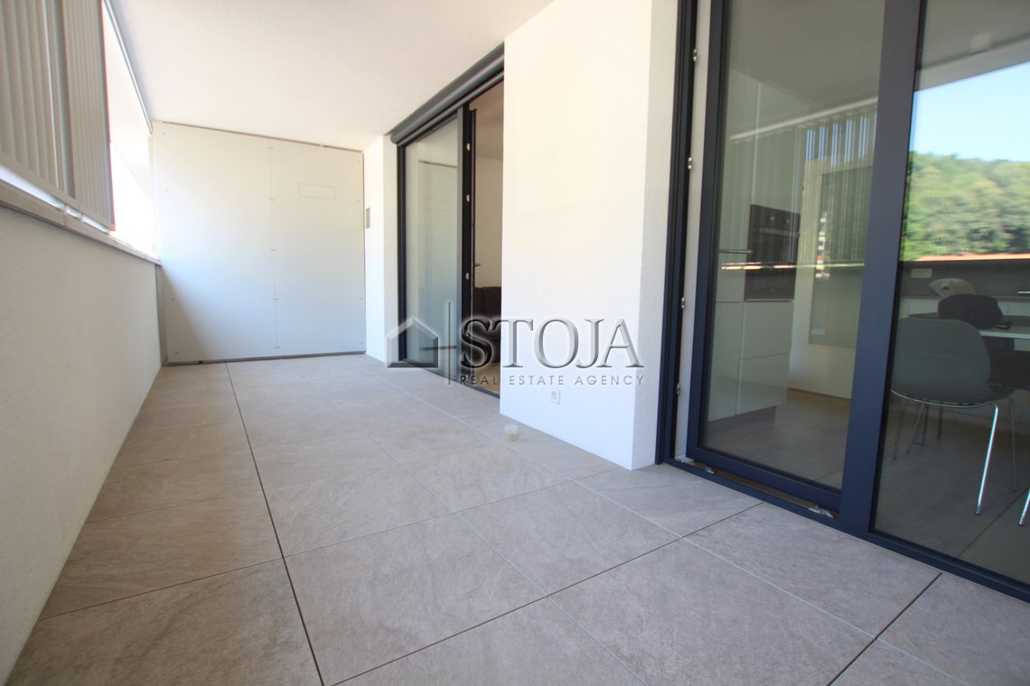 Location: Ljubljana mesto, Center, Center