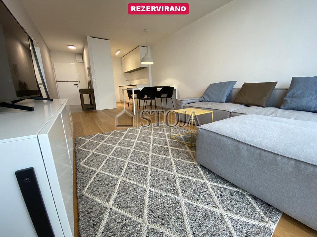 Lokacija: Ljubljana mesto, Šiška, Šiška