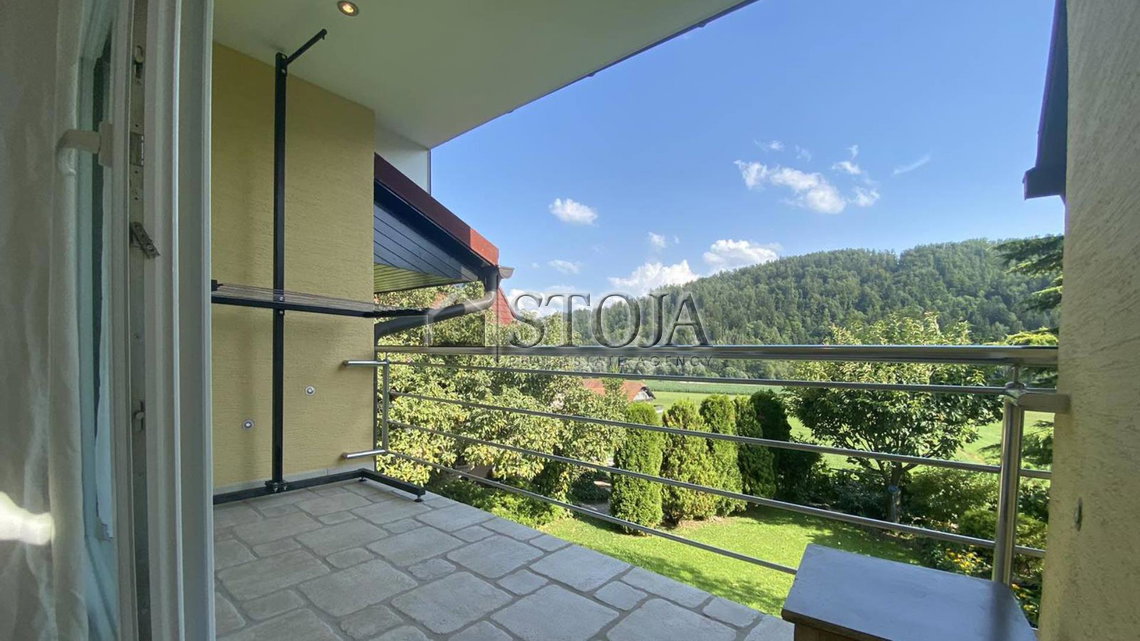 Lokacija: Ljubljana okolica, Dobrova - Polhov Gradec, Polhov Gradec