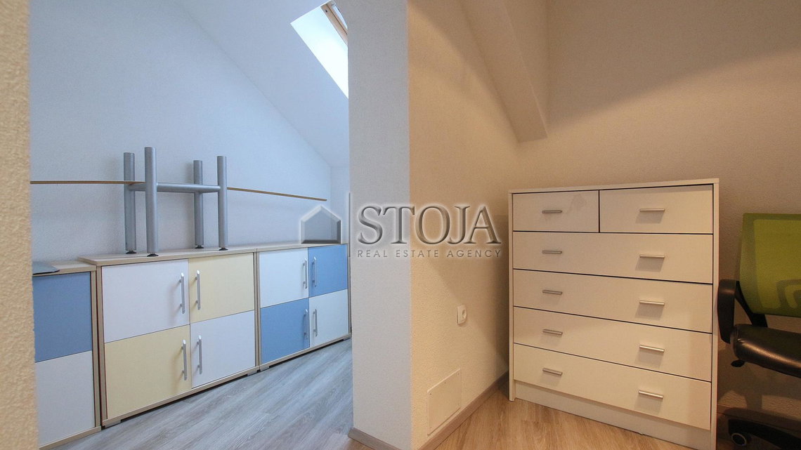 Lokacija: Ljubljana okolica, Dobrova - Polhov Gradec, Polhov Gradec