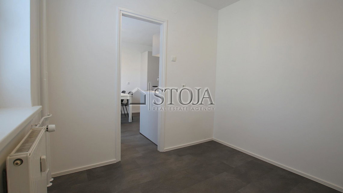 Location: Ljubljana mesto, Bežigrad, Zupančičeva jama