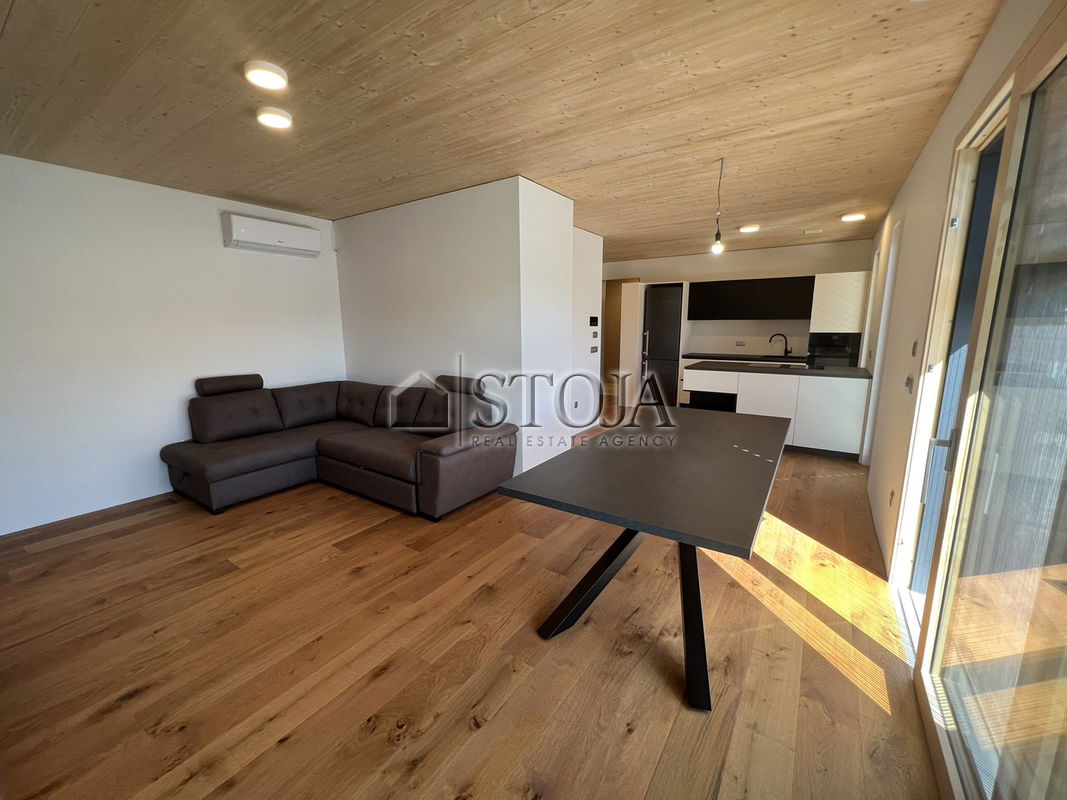 Location: Ljubljana City, Šiška, Spodnje Gameljne