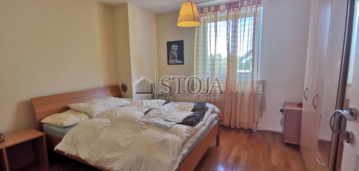 Lokacija: Ljubljana okolica, Škofljica, Škofljica