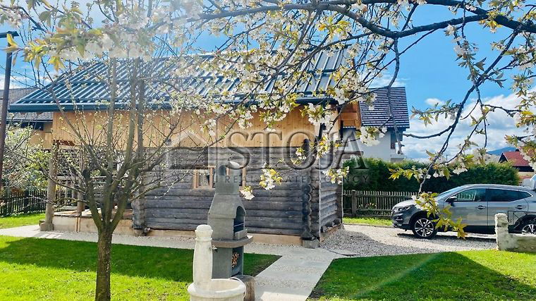 Lokacija: Gorenjska, Radovljica