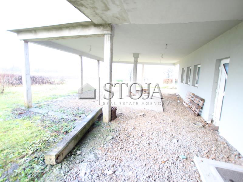 Location: Ljubljana Surroundings, Borovnica