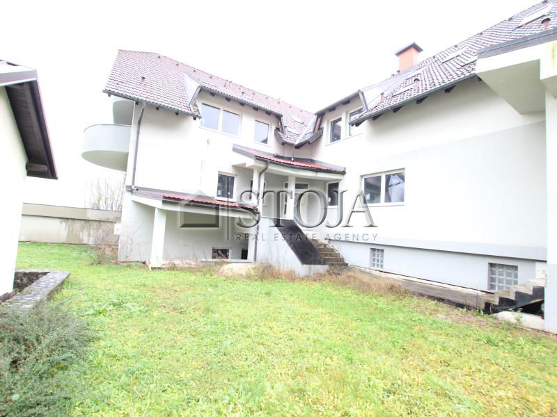 Location: Ljubljana Surroundings, Borovnica