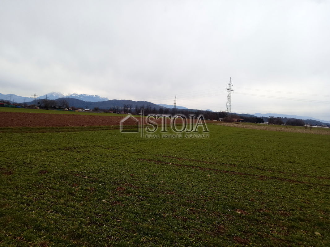 Lokacija: Ljubljana mesto, Šiška