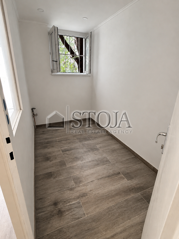 Location: Ljubljana mesto, Center, Center