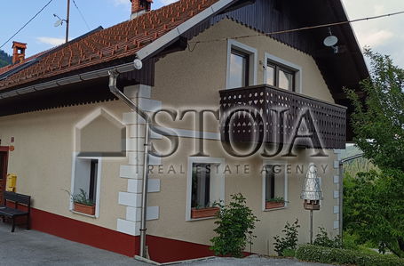 Lokacija: Gorenjska, Škofja Loka, Javorje
