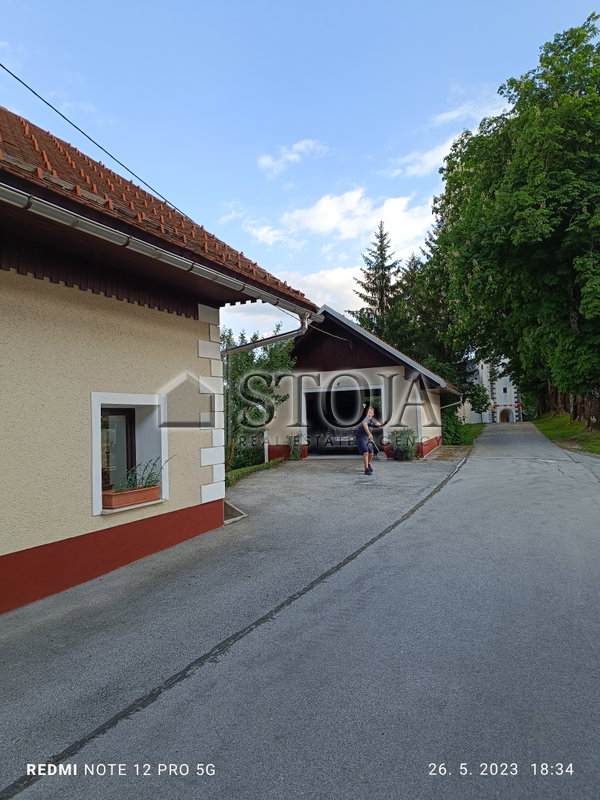 Lokacija: Gorenjska, Škofja Loka, Javorje