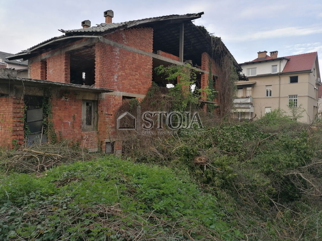 Location: Ljubljana City, Bežigrad, Bežigrad