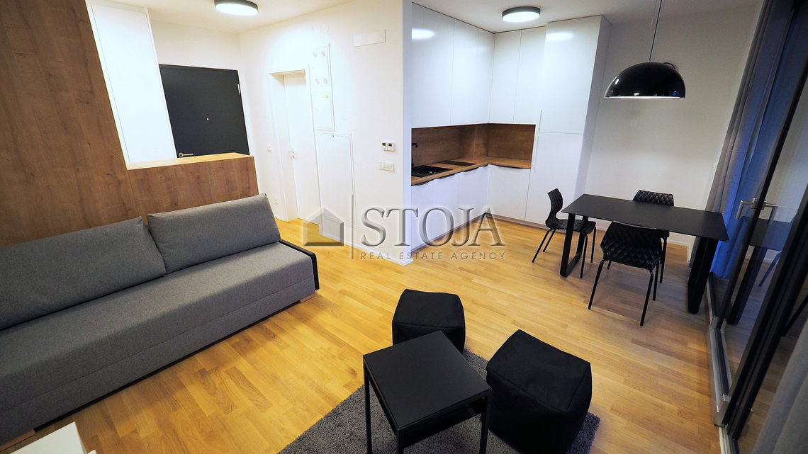 Lokacija: Ljubljana mesto, Šiška, Šiška