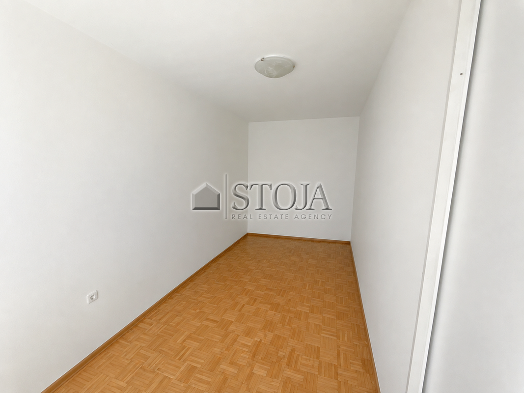 Lokacija: Ljubljana mesto, Bežigrad, Bs3