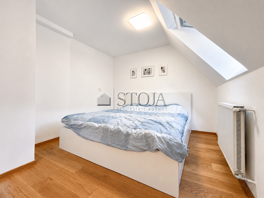 Lokacija: Ljubljana mesto, Šiška, Podutik