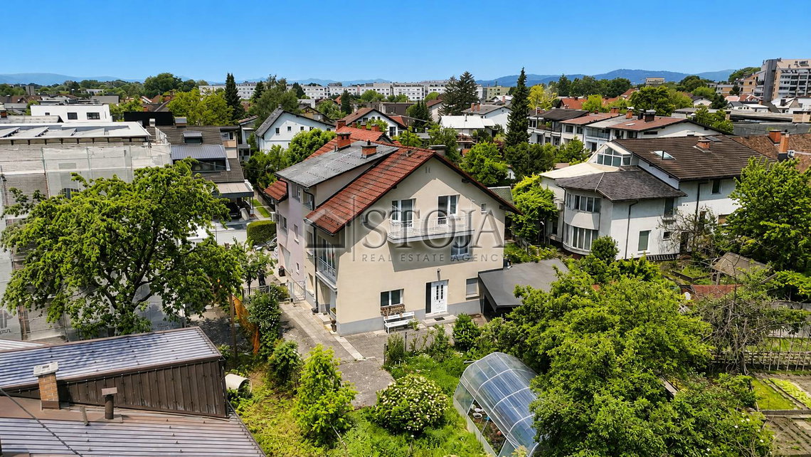 Lokacija: Ljubljana mesto, Vič-Rudnik, Trnovo